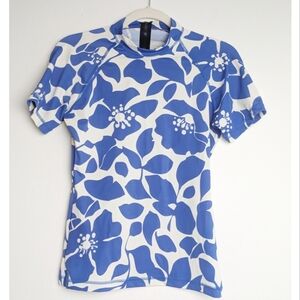 J Crew blue hibiscus floral rash guard size M